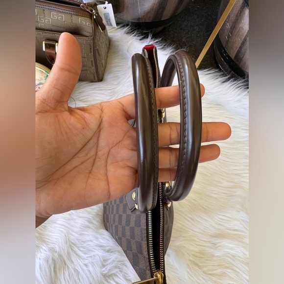 FINAL SALE!! LV Saleya PM NO CANCELLATIONS - Picture 3 of 16